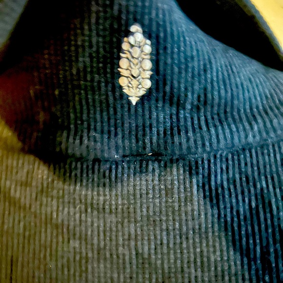 🌸Free People Mountain Mama Layering Crop M - Picture 5 of 6